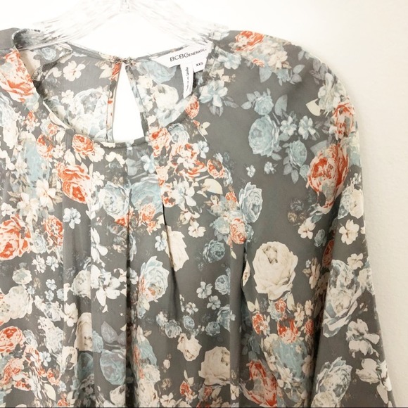 BCBGeneration Floral Blouse Grey Blue Size XXS - Picture 6 of 8